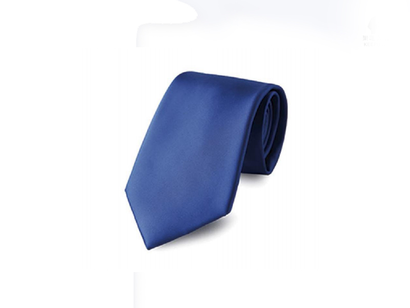 還在為西服如何配領(lǐng)帶而發(fā)愁嗎？